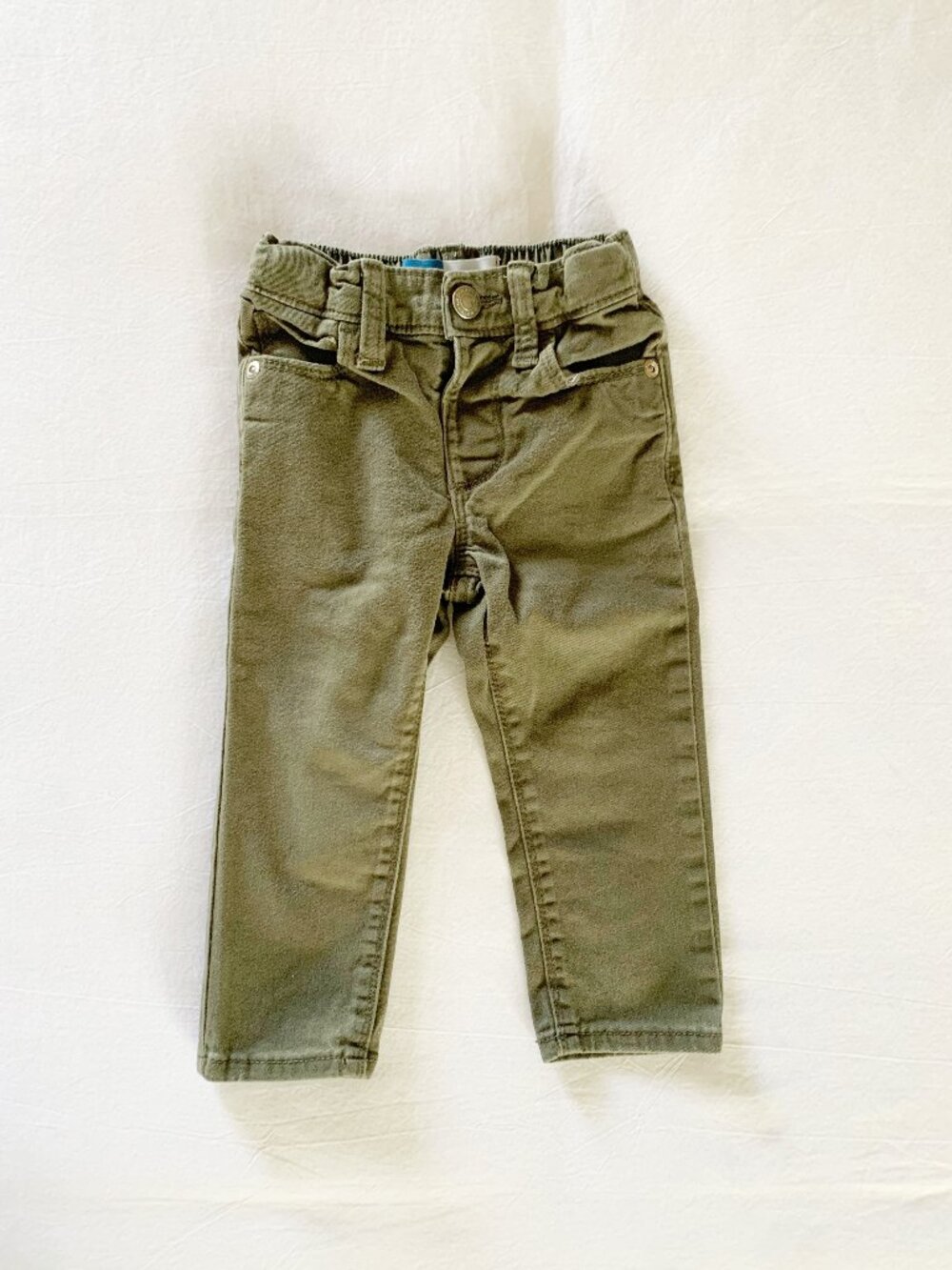 Old Navy Skinny Jeans • 18-24 Months